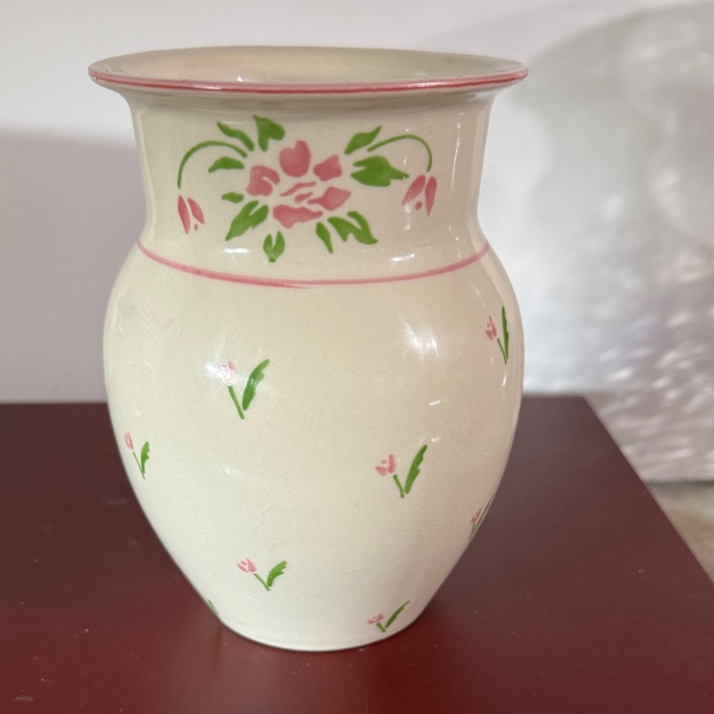 Vintage Teleflora flower vase from 1985 known for its hand-painted floral design